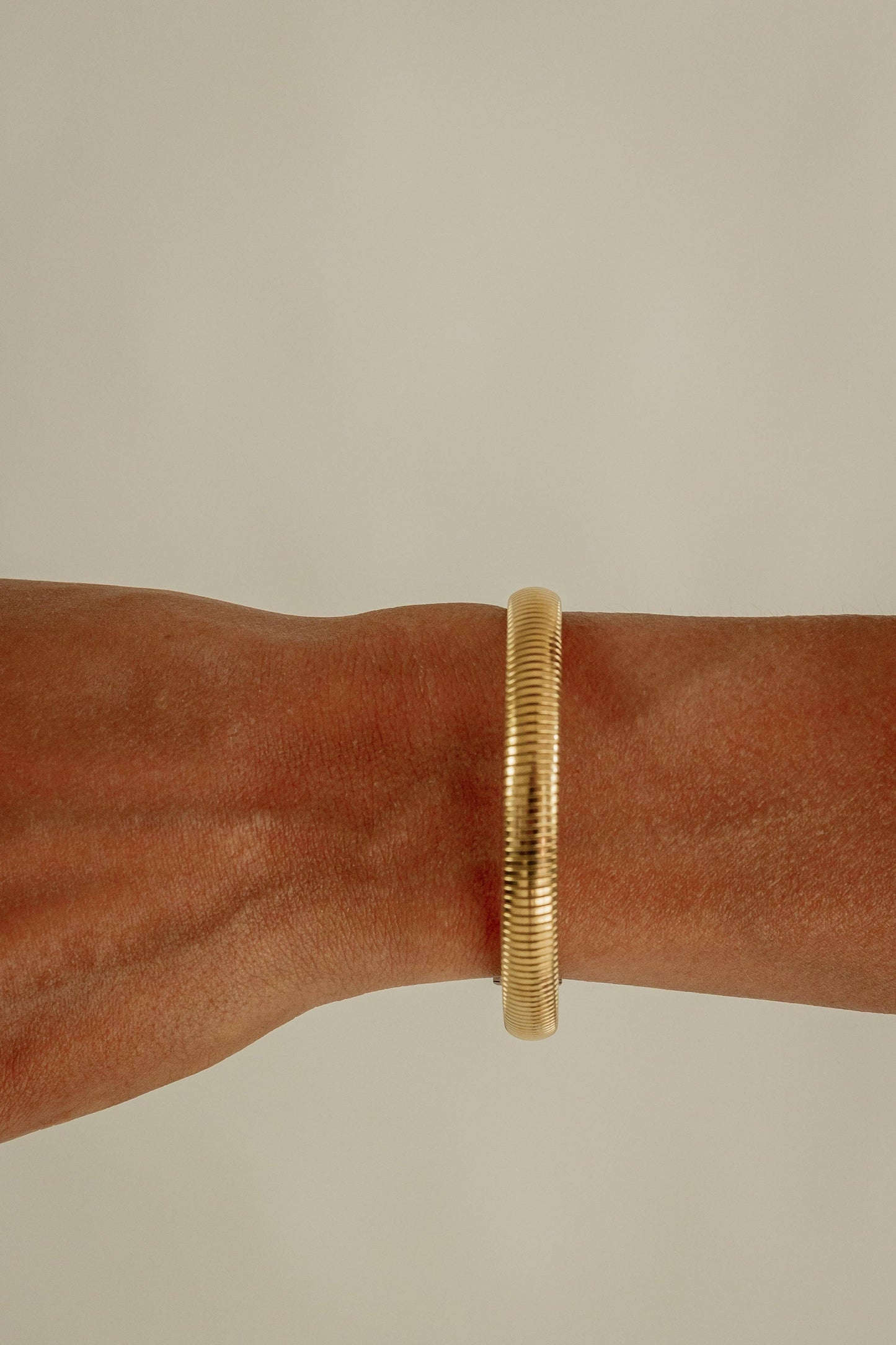 Small Ribbon Bangle
