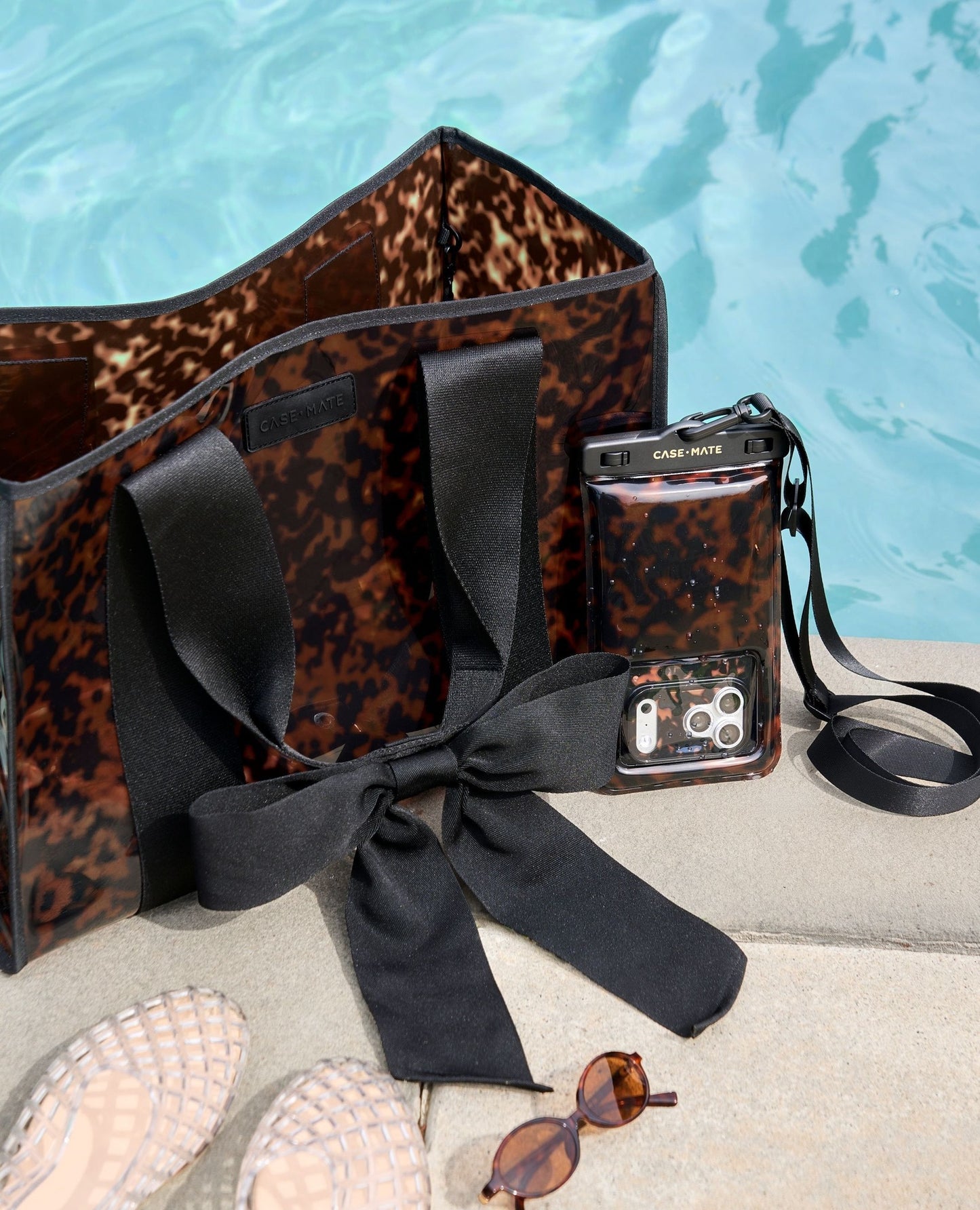 Case-Mate Tortoiseshell Waterproof Floating Phone Pouch
