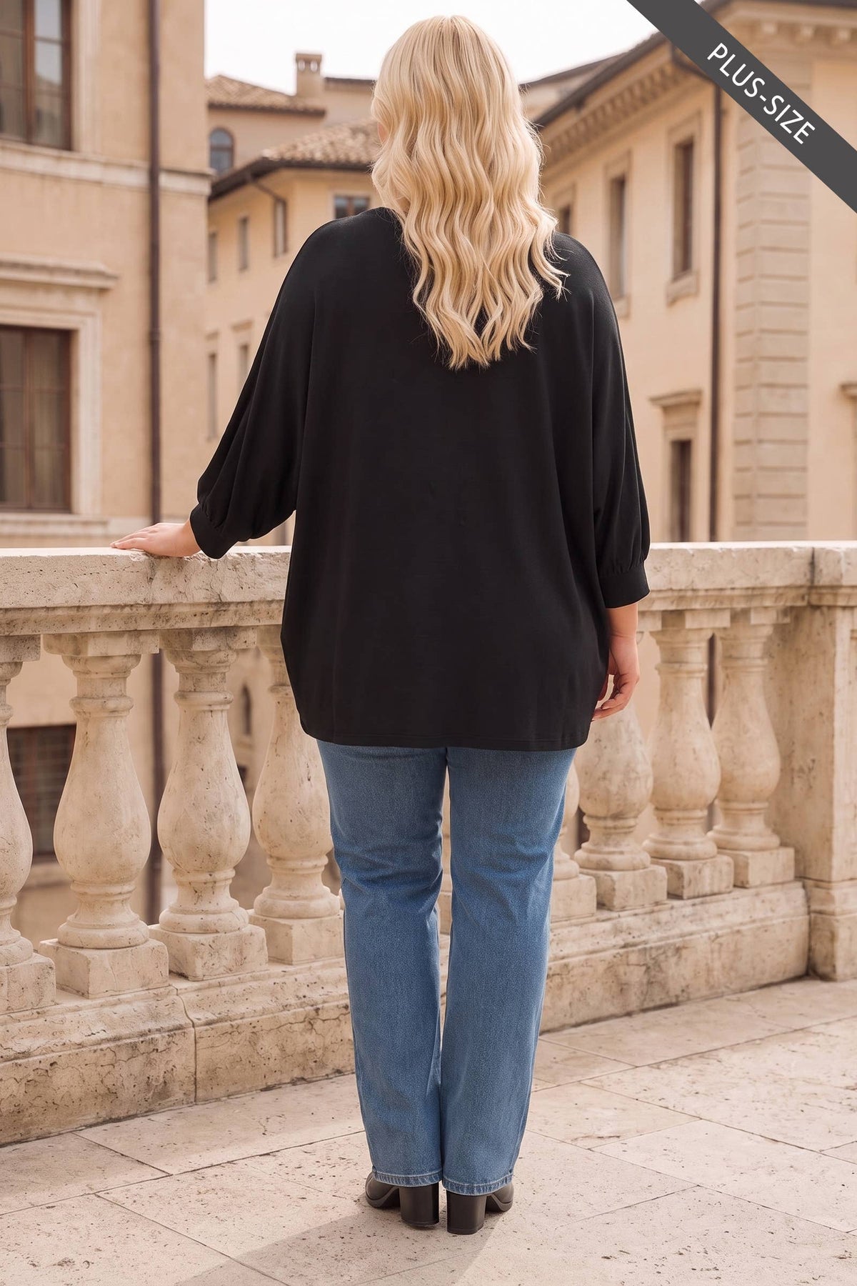 Black Noir Lightweight Hacci 3/4 Sleeve Top