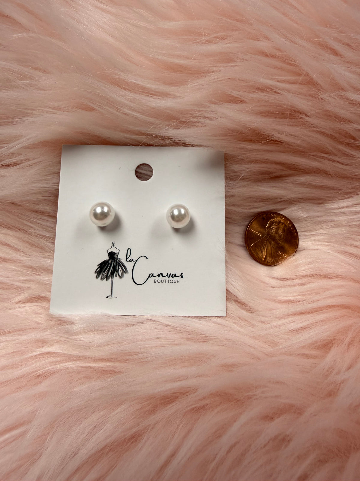Petit Pearl Stud