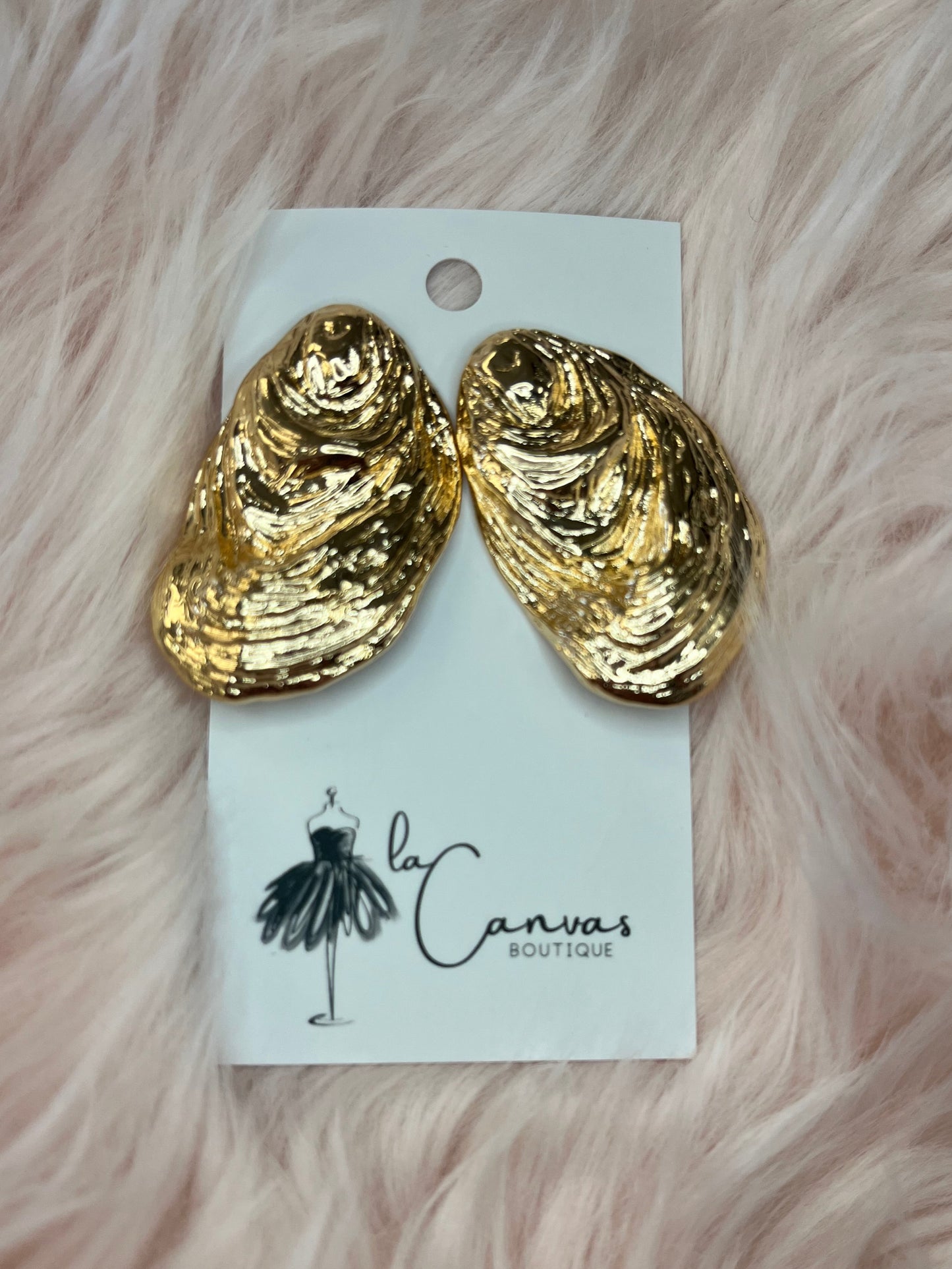 Gold Oyster Shell Earrings