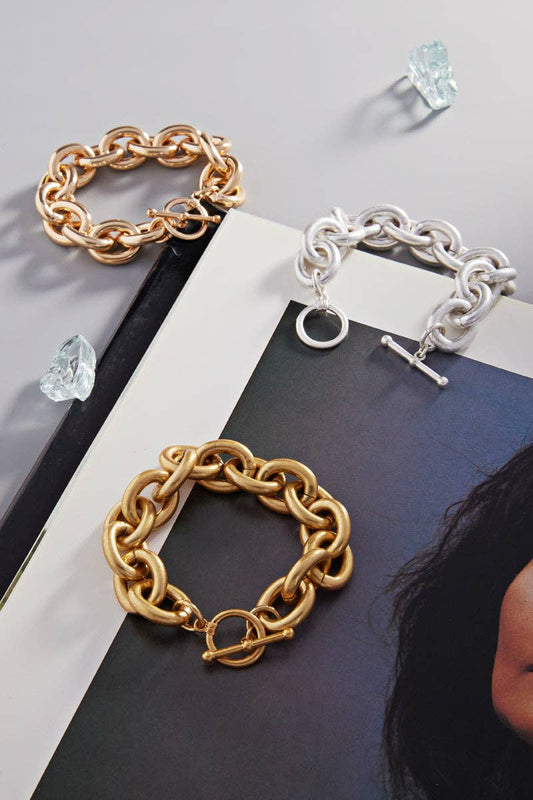 Gold Chunky Chain w/ Toggle Clasp Bracelet