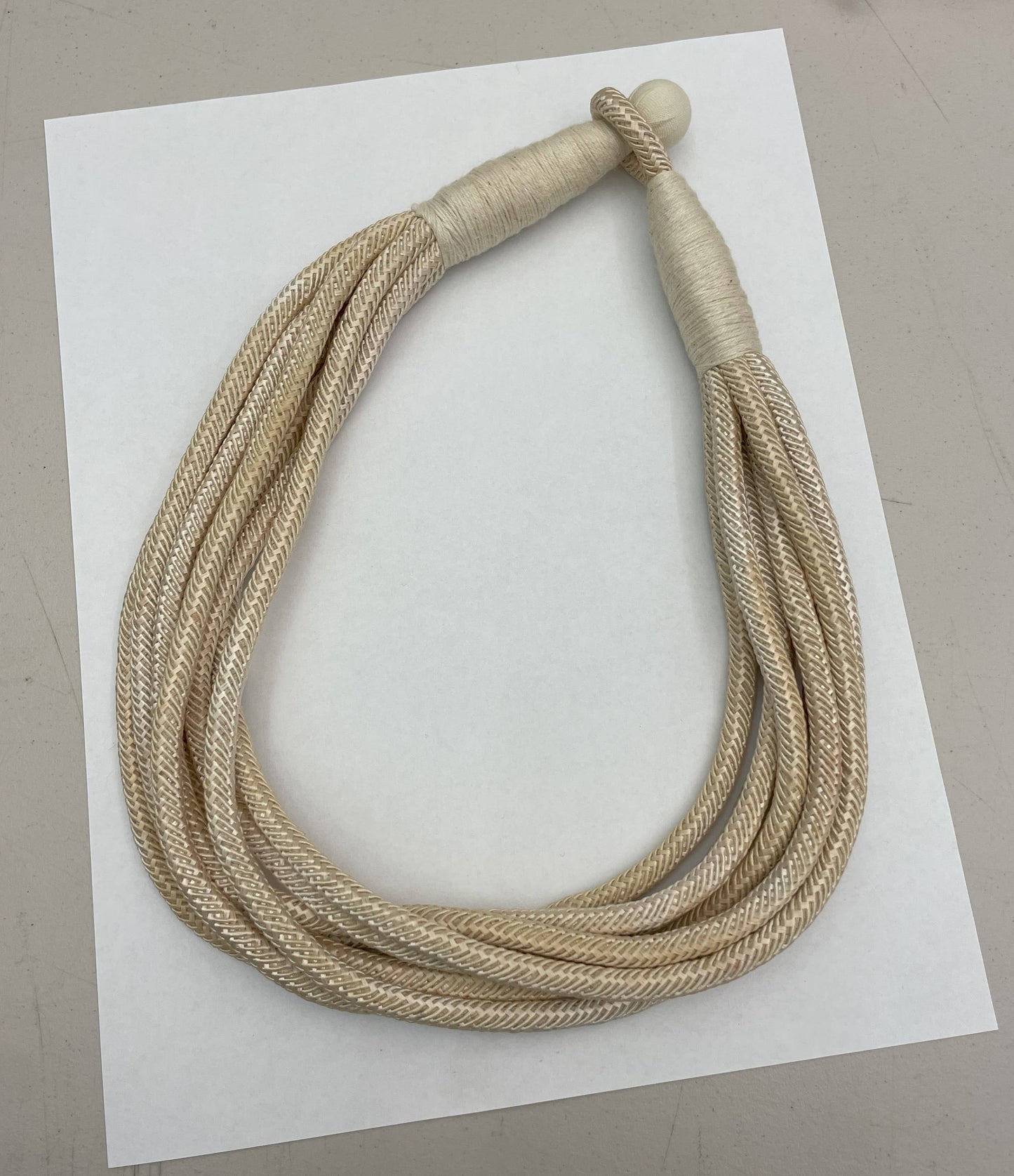 Slub 8-Strand Necklace (ecru)