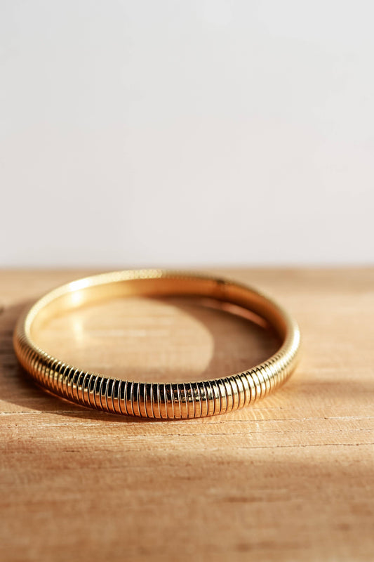 Small Ribbon Bangle