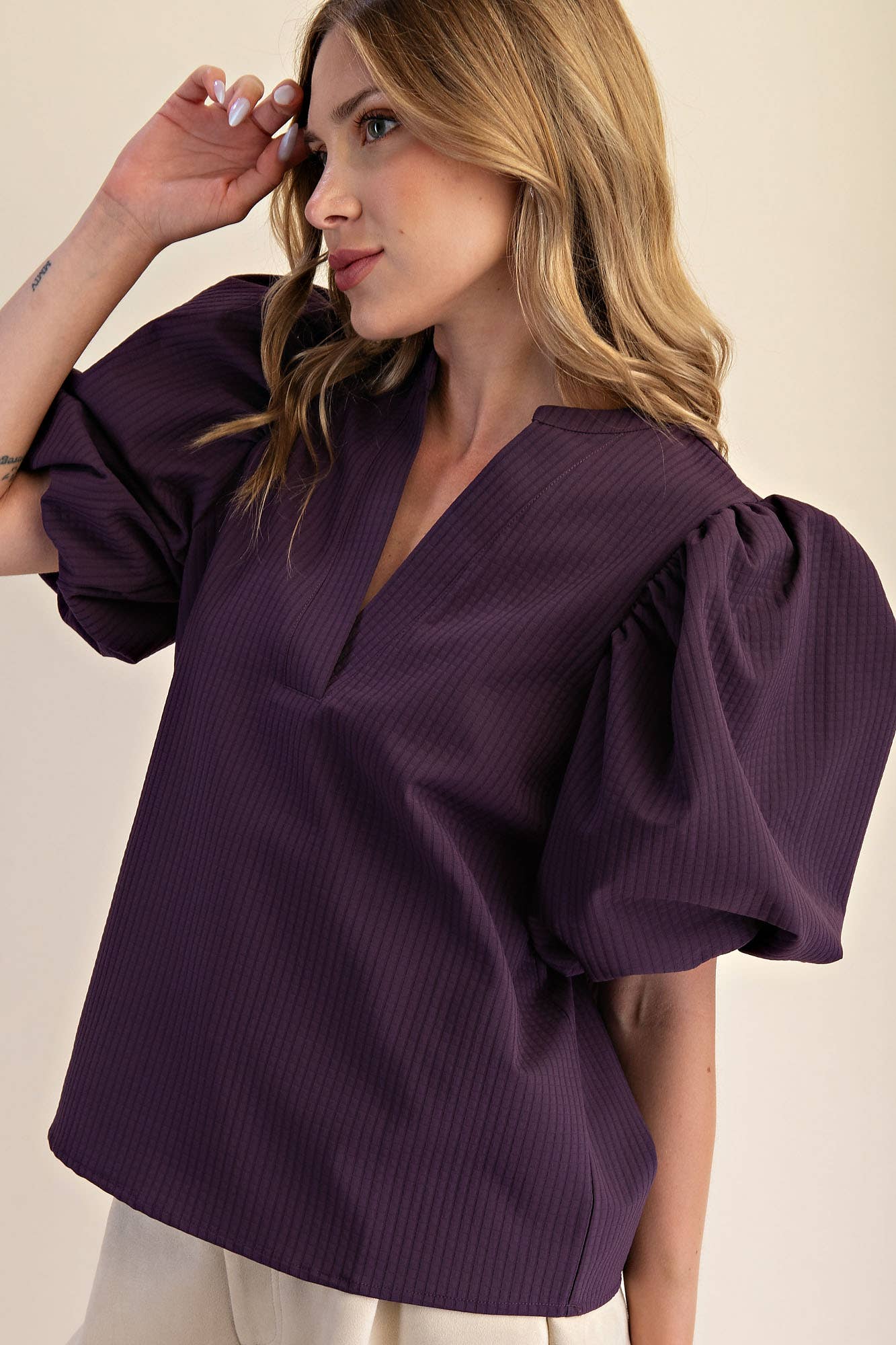 Purple V-Neck Puff-Sleeve Top