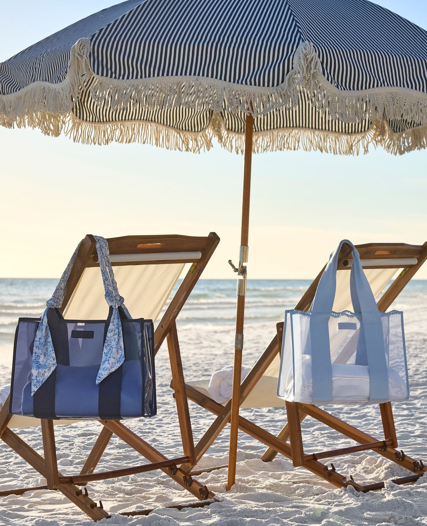 Case-Mate Something Navy Twilly Jelly Tote Bag