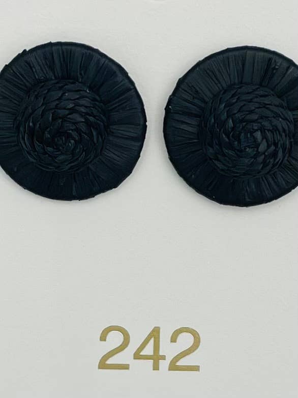 The Zadie Stud (black)