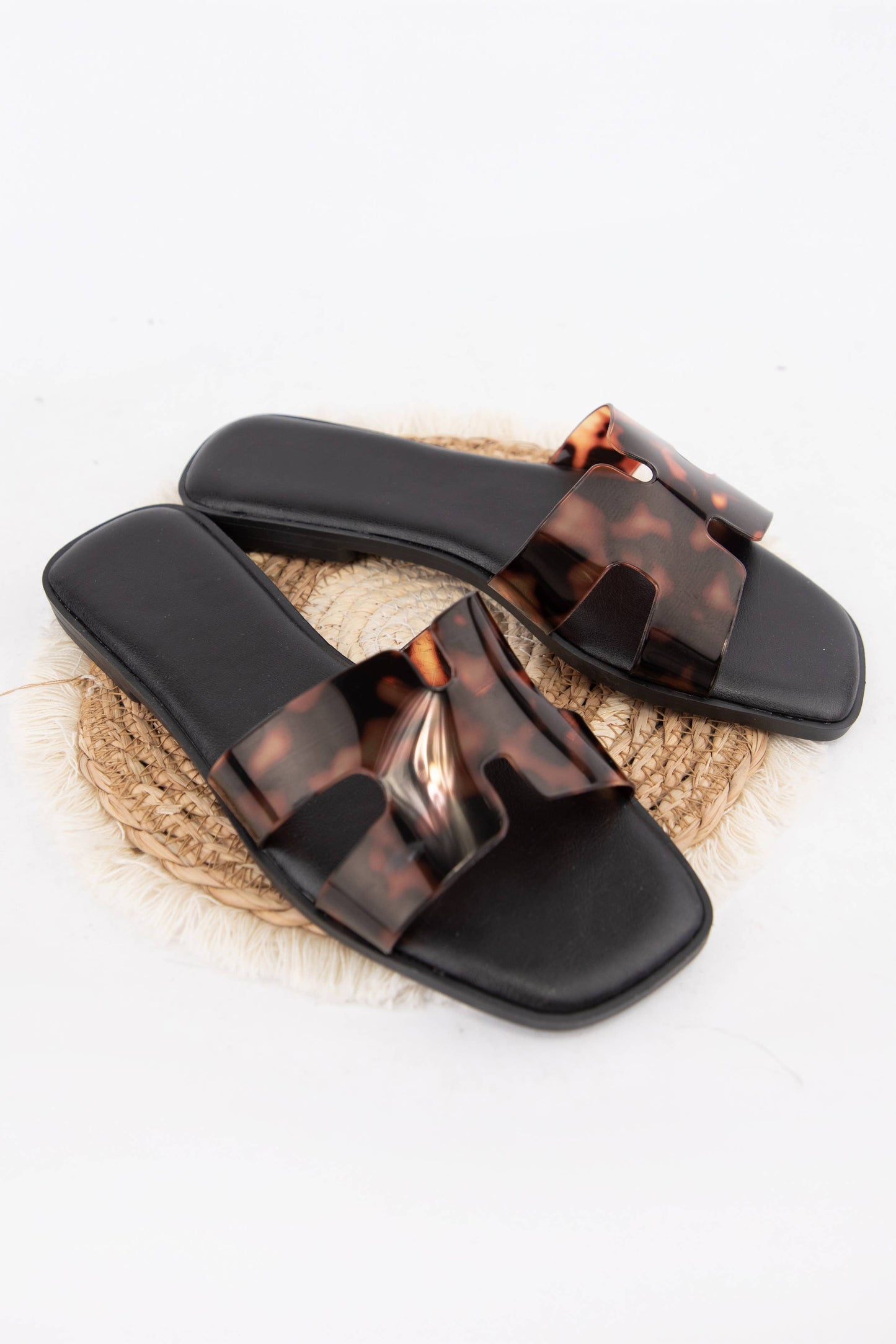 Tortoise Vibrant Jelly Strap Slide