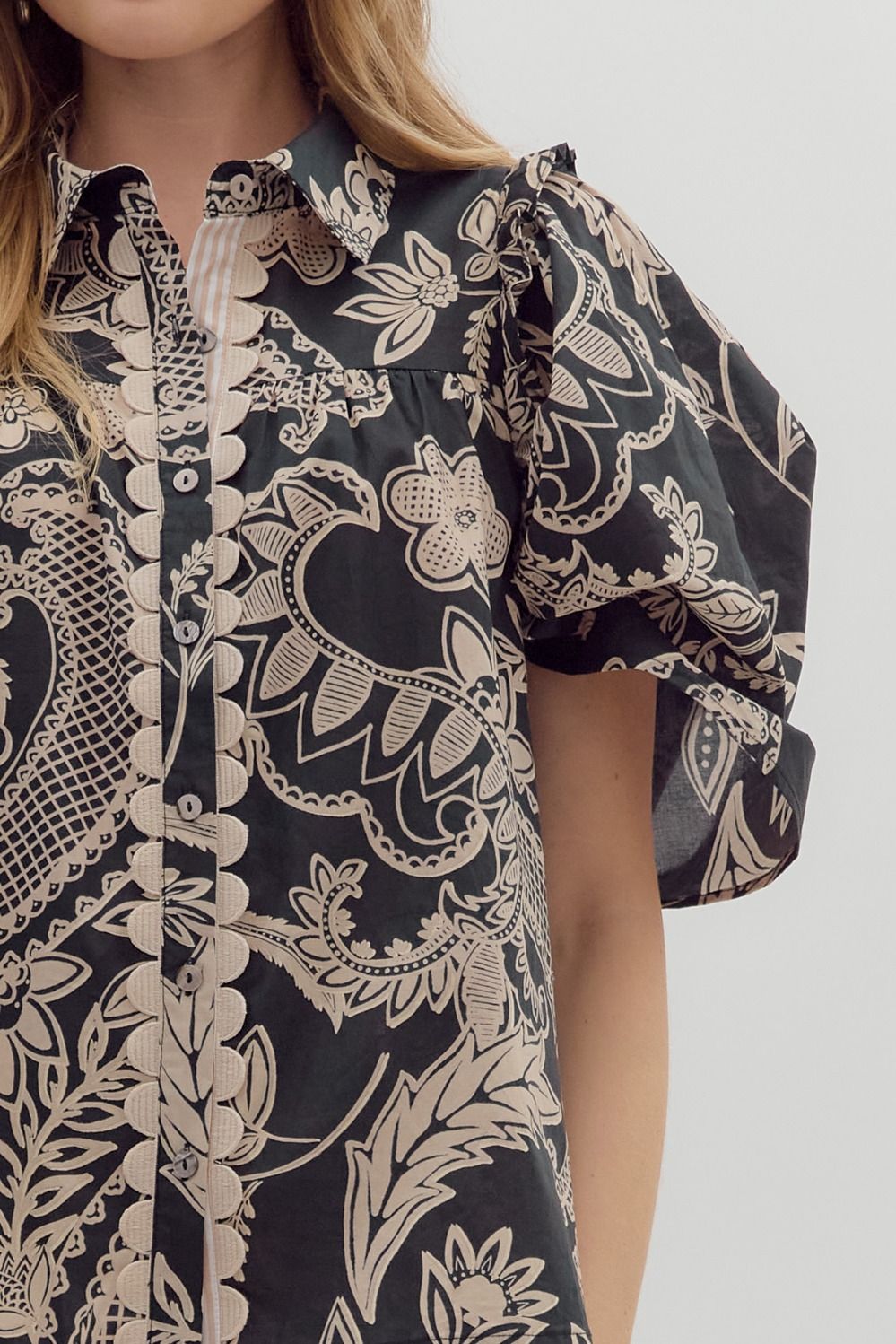 Black and Cream Paisley Patterned Top