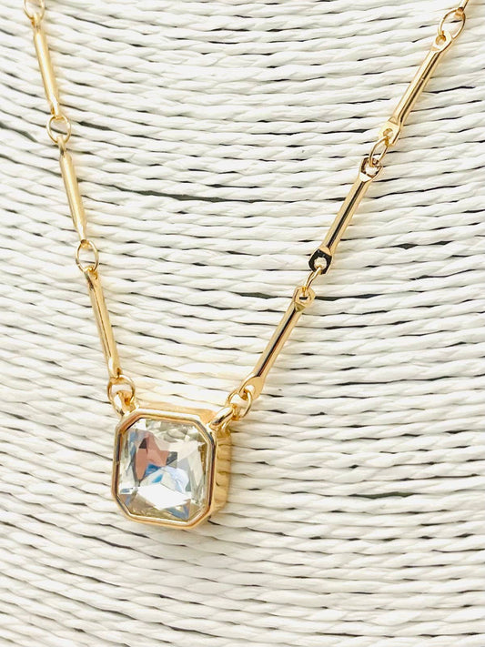 Gold/Clear Simple Elegance Necklace