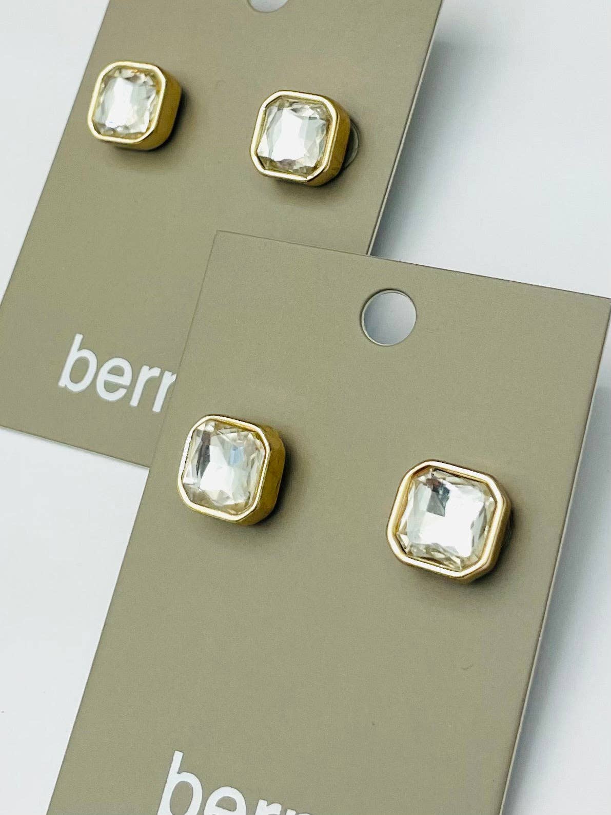Simple Elegance Stud